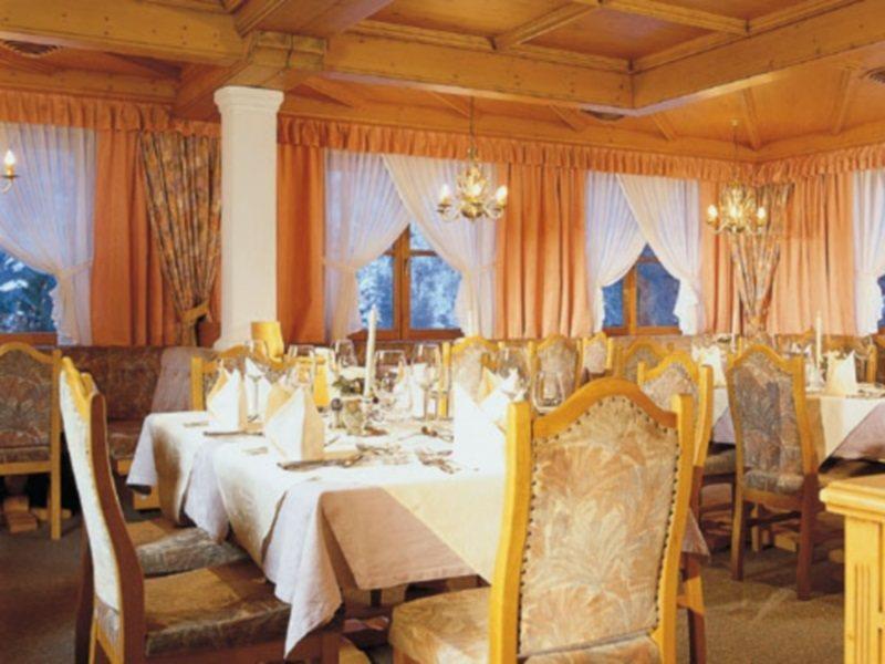 Hotel Troschana Flirsch Exterior photo